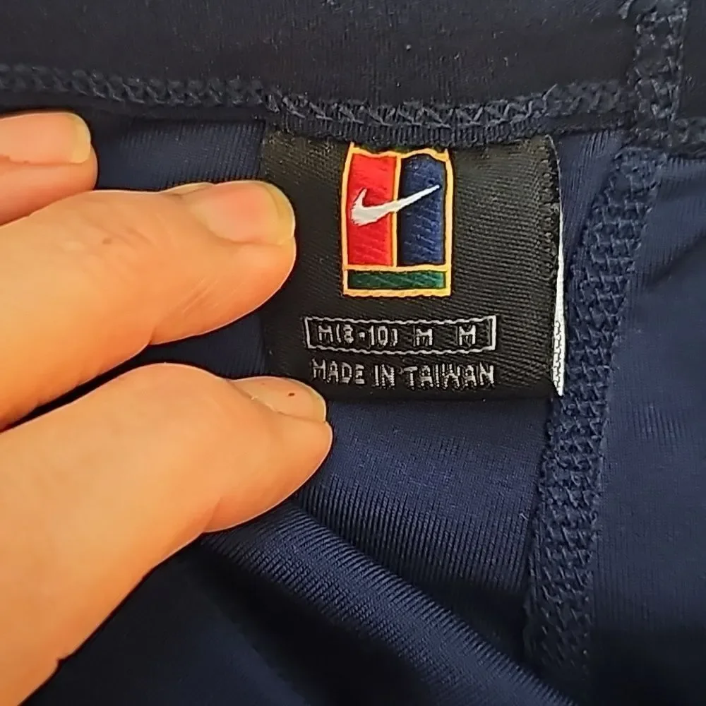 Nike Night‎ Court vintage shorts size m